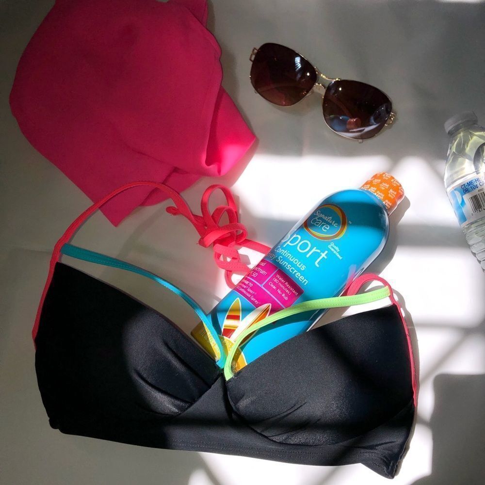 Rue Bleu by Rue 21 Neon Pink Yellow Blue Triangle